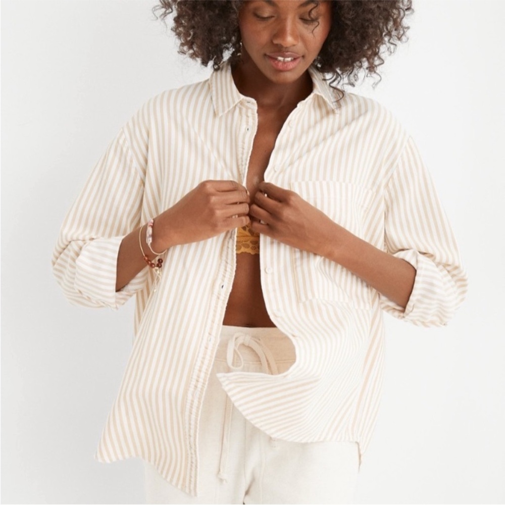 Aerie Anytime Fav Oversized Button Down Shirt women’s medium Striped casual